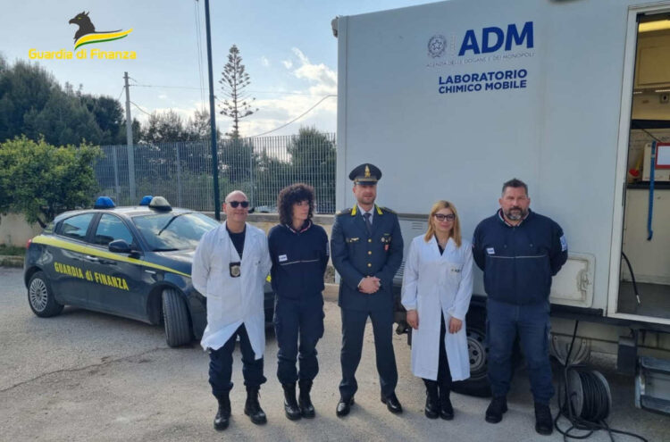 Siracusa, sequestrato carburante adulterato