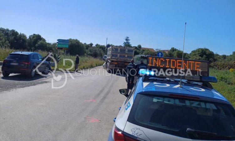 Incidente a Maganuco, scontro tra auto e autocarro