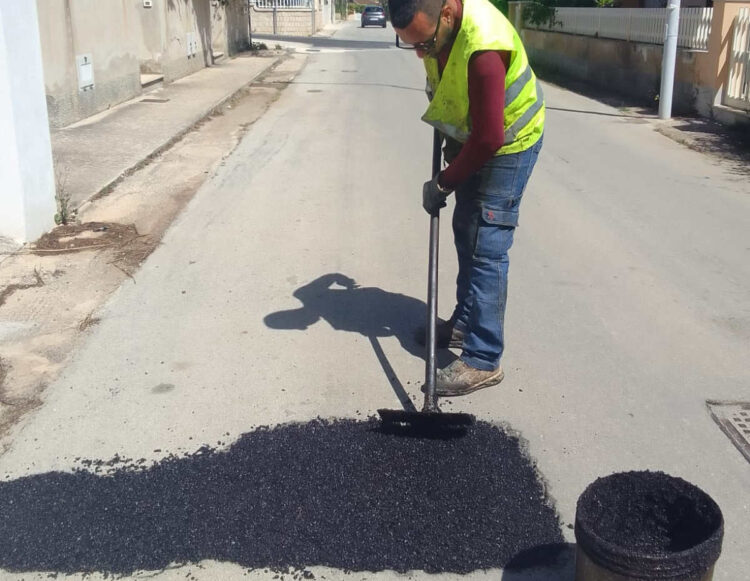 Interventi manutentivi nelle strade di Marina di Modica e zona ASI