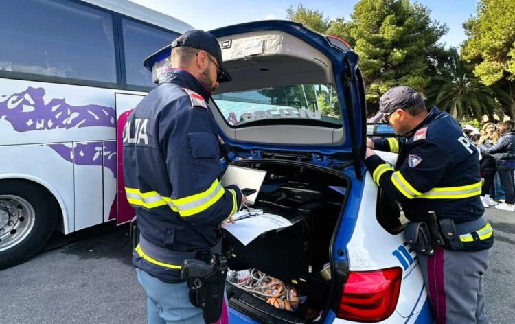 Polizia Stradale Gela, gite scolastiche sicure