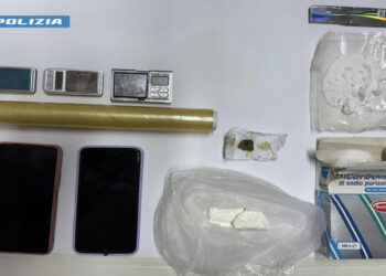 Comiso, Polizia sequestra cocaina e hashish, arrestato 34enne