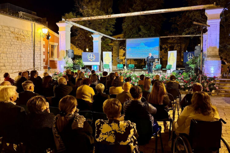 Donnalucata, inaugurata la sede dell'associazione Il Molo