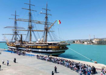 Nave Amerigo Vespucci a Porto Empedocle: quasi 20.000 i visitatori