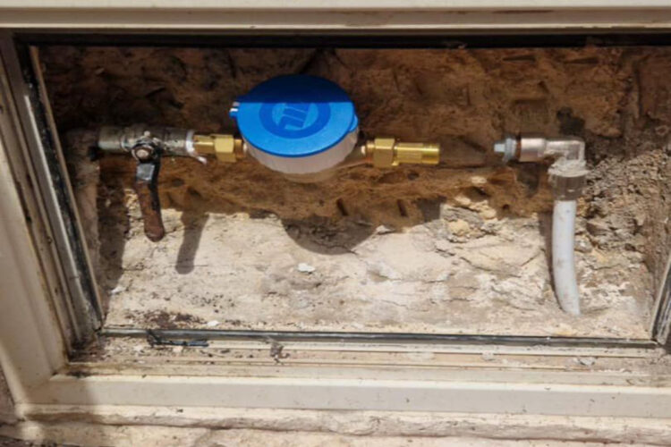 Ragusa, acqua pubblica a Punta Braccetto: primi allacci dopo anni