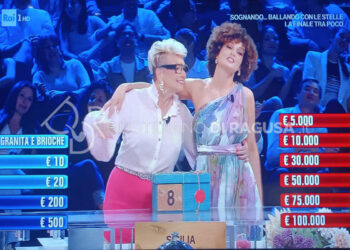 Affari Tuoi, Elisea Criscino di Vittoria finisce alla Regione Fortunata ma non vince