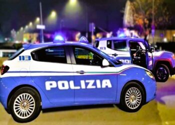 Gela, 20enne arrestato dalla Polizia: trovato in possesso di cocaina, cannabinoidi e contante