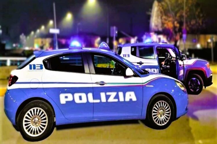 Gela, 20enne arrestato dalla Polizia: trovato in possesso di cocaina, cannabinoidi e contante
