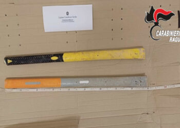 Ragusa, colpisce ripetutamente connazionale alla testa con un bastone: fermato albanese per tentato omicidio