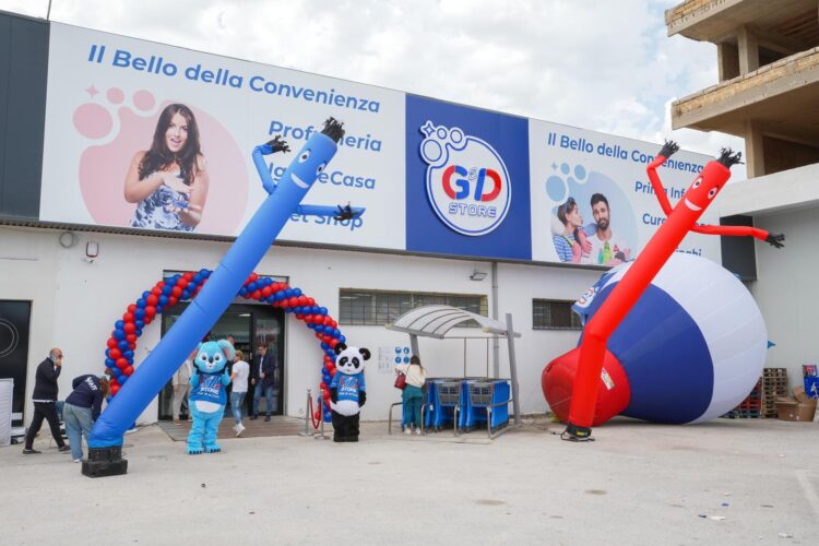 Castelvetrano, inaugurato il nuovo punto vendita Drugstore Retail