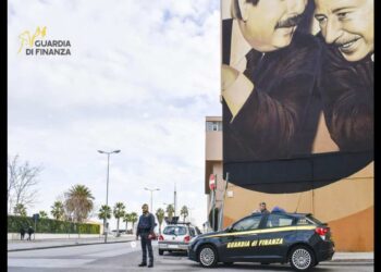 Palermo: 2 arresti in flagranza di reato e sequestro hashish, cocaina e denaro contante