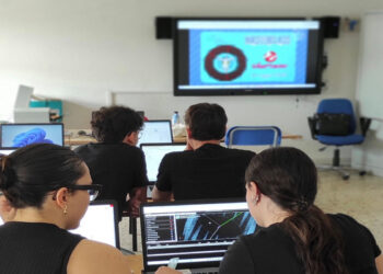 Modica, gli studenti del Verga a caccia di particelle