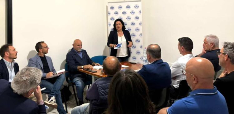 Comiso, Schembari incontra Cna: emerse criticità in meccanica e pasticceria, non si trova personale