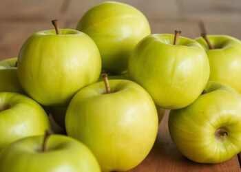 Dieta sgonfia pancia settimanale: menù facile per ridurre il gonfiore