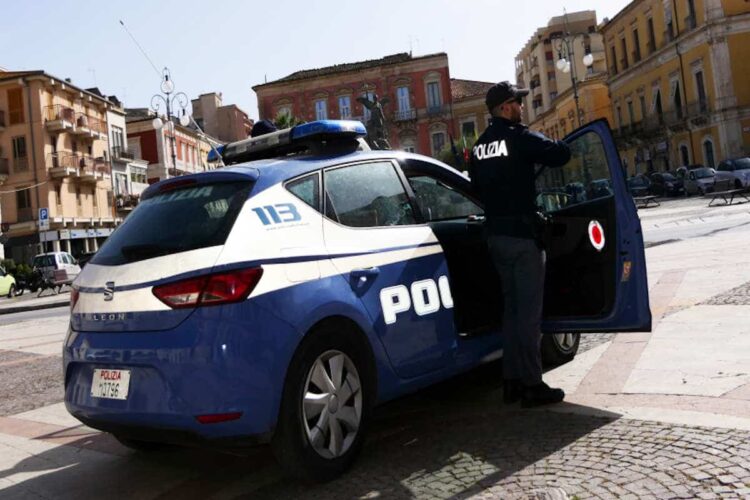 Vittoria, pregiudicato in carcere perché indagato di aver incendiato un’autovettura