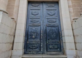 Modica, si restaurano i portoni di ingresso alla Chiesa di S. Giovanni a Modica Alta