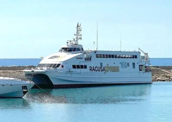 Marina di Ragusa, oggi inizia il collegamento via catamarano con Malta