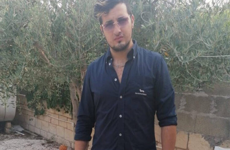 Santo Re pasticcere di 30 anni ucciso a coltellate da un posteggiatore abusivo