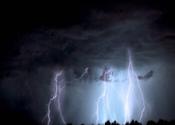 Maltempo estremo in Italia: allerta per nubifragi e temporali