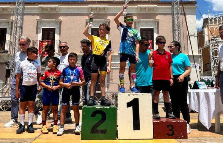 Ciclismo su strada: esordio d'argento per Nicolò Tagliarini, atleta Motyka Bike School Modica