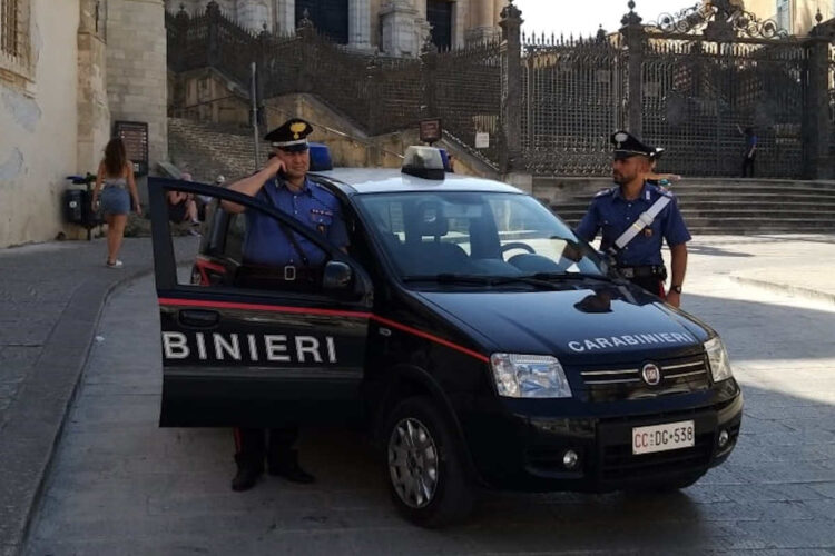 Ragusa Ibla: 5 persone all'obbligo di dimora per furto di motorini e targhe