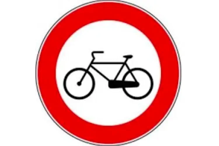 Marina di Ragusa, emanata la prima ordinanza estiva