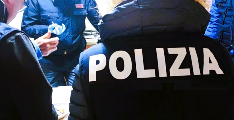 Caltanissetta, operazione antidroga: la Polizia di Stato esegue 11 misure cautelari
