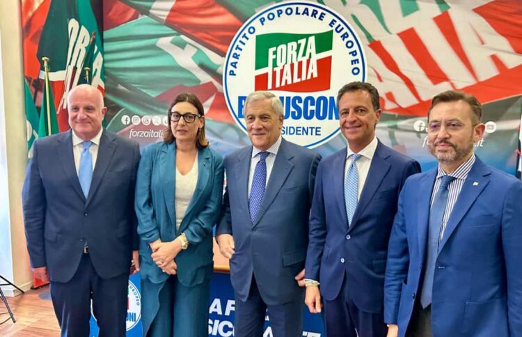 Il Sindaco di Modica Maria Monisteri passa a Forza Italia