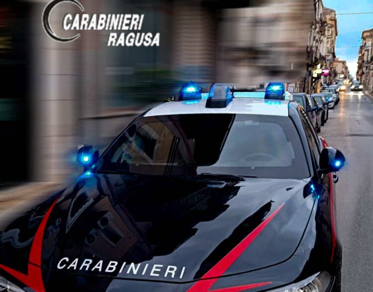 Vittoria, donna vittoriese arrestata per detenzione in casa di hashish e crack