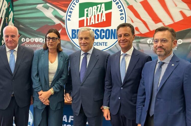 Il sindaco di Modica Maria Monisteri aderisce a Forza Italia