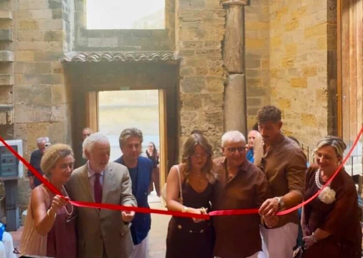 Modica, inaugurata a Palermo la mostra di Franco Fratantonio