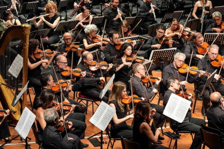Evento straordinario stasera in piazza Duomo a Chiaramonte Gulfi
