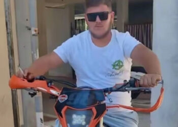 Carini piange Antonio Russo, morto a 20 anni in un incidente: oggi i funerali