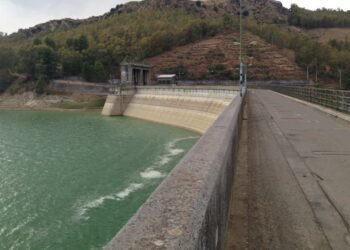 Chiusa la diga di Pozzillo a Regalbuto: è la goccia che fa traboccare il vaso