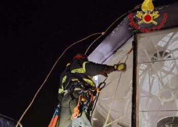 Punta Secca: intervento dei Vigili del Fuoco per pannello instabile sul Faro