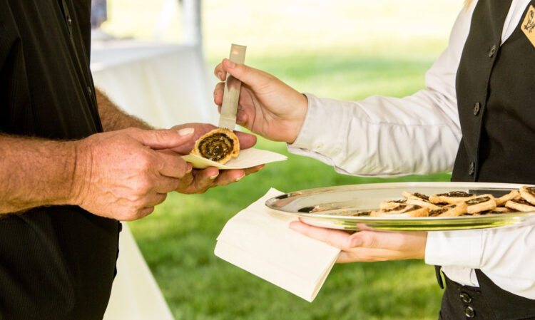 Ragusa, esonero contributivo della quota dei contributi previdenziali lavoratrici dipendenti