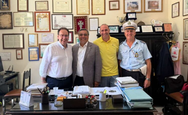 Da Mosca a Gangi per prendere una casa a 1 euro