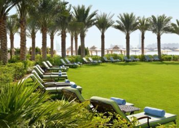 Bonus lavoratori turismo: a chi tocca, come funziona e come averlo