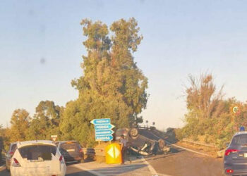 Incidente Modica, auto si ribalta sulla provincia che conduce a Marina