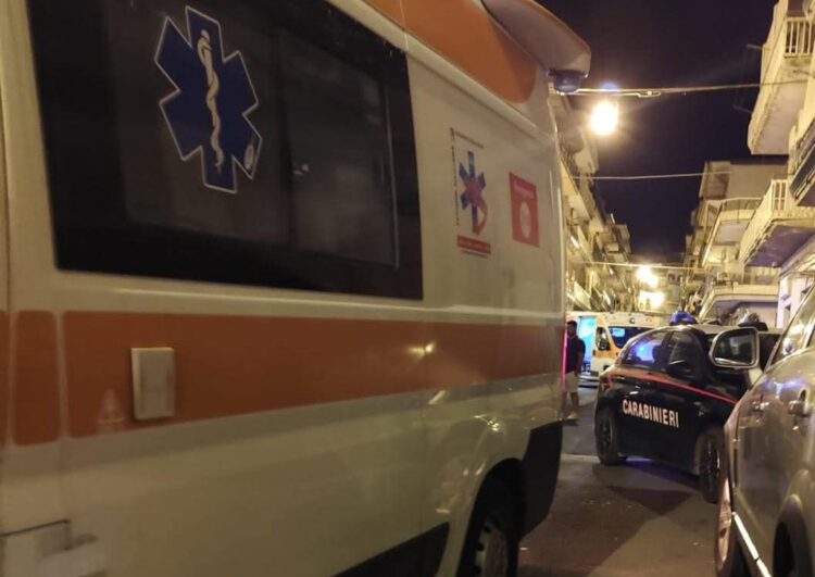 Scoglitti, lite nella notte tra due uomini davanti a una farmacia