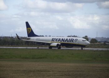 Aeroporto, Comiso tende la mano a Ryanair: richiesta ufficiale per il ritorno dei voli