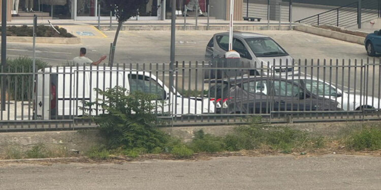 Ennesimo Incidente al Polo Commerciale di Modica