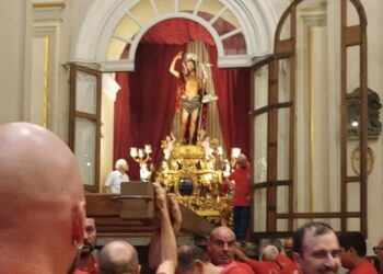 Ragusa oggi la reliquia del braccio di San Giovanni Battista sarà traslata nell’ospedale Arezzo