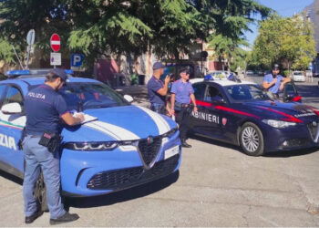 Caltanissetta, tentati furti in abitazione: denunciati due stranieri