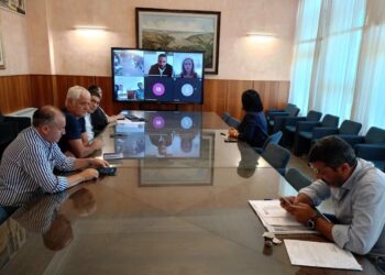 Autostrada Modica-Siracusa-Catania, inaccessibilità mezzi Adr: incontro a Ragusa