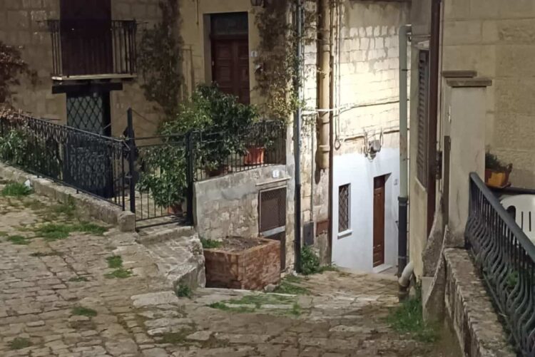 Petralia Soprana, sulla cima delle Madonie: passeggiata tra i vicoli dell'antica Petra