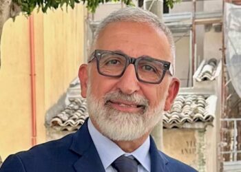 Scicli: successo per Le Panchine di Camilleri – Arte da Vivere