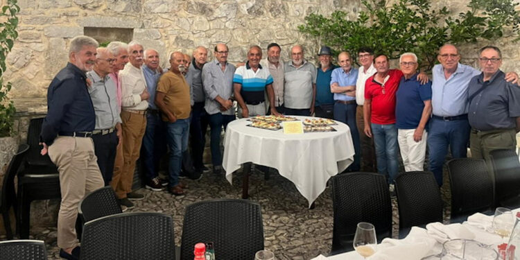 Rimpatriata per i “ragazzi" della 5a B dell’Itc Archimede di Modica dopo 52 anni