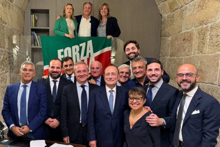 Forza Italia, Tajani a Gruppo ARS Dialogo nelle sedi opportune. Avanti con Governo Schifani