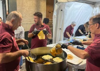 Sagra della Vendemmia a Pedalino: dopo la mitilugghia, cuddureddi e mustata