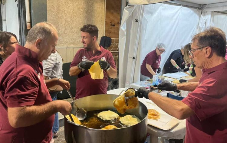 Sagra della Vendemmia a Pedalino: dopo la mitilugghia, cuddureddi e mustata